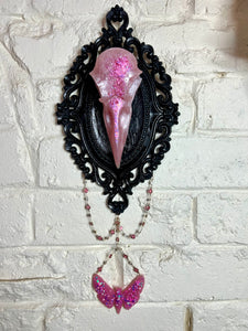 Home Decor - Raven Skull wall hanger