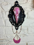 Home Decor - Raven Skull wall hanger