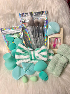 Self Love Beauty Gift Box - Green & White