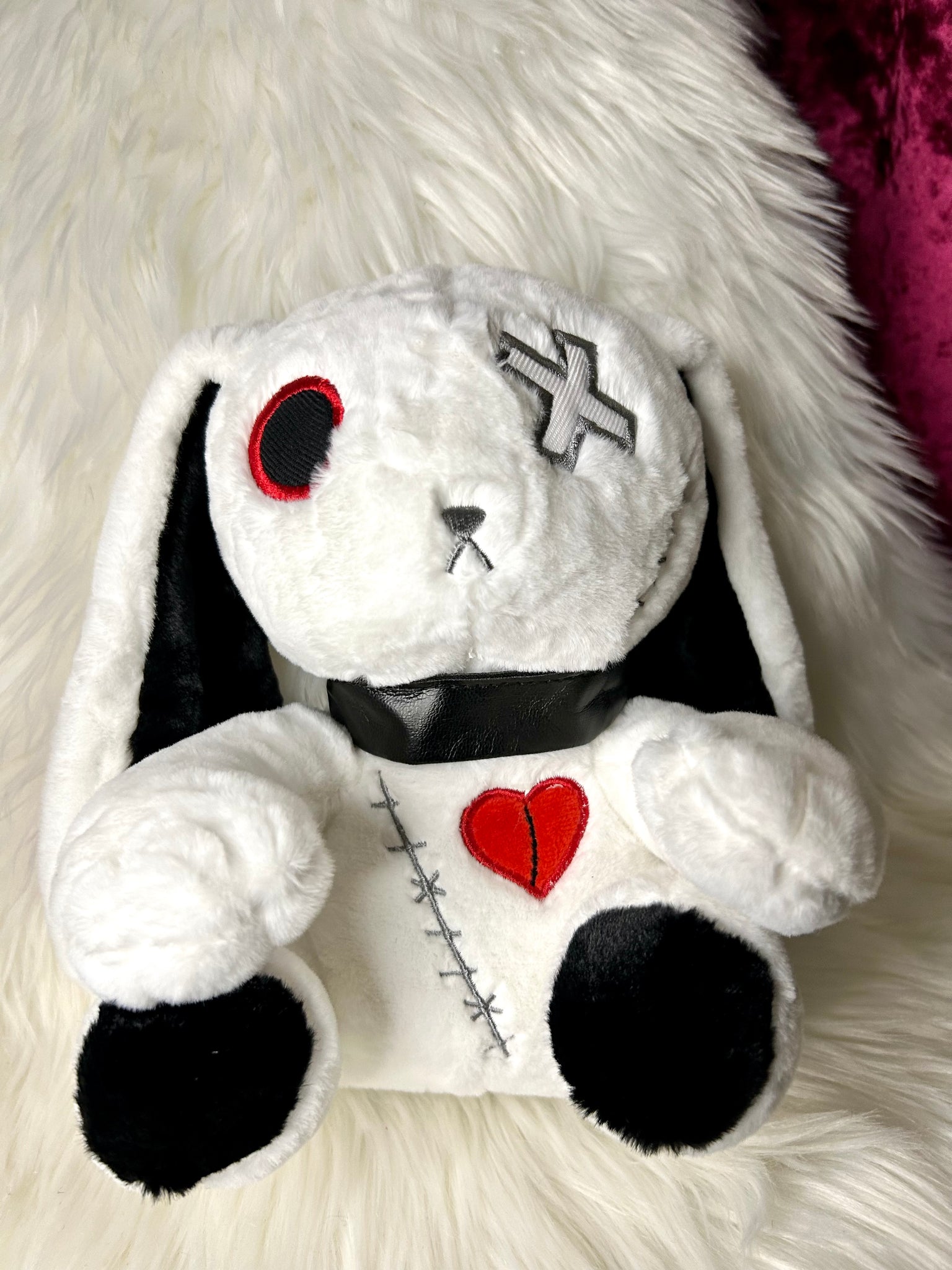 Bunny Plushie - small - white – Deluxe Creations and Designs