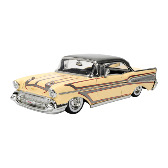 Big Time Muscle 1:24 1957 Chevy Bel Air Diecast