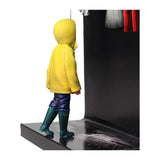 IT (2017) Pennywise & Georgie 3D Poster Figure