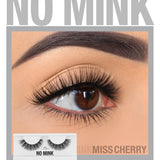 Model Rock - NO MINK / Faux Mink Lashes - MISS CHERRY