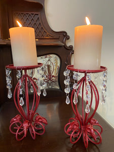 Skull candle holder duo